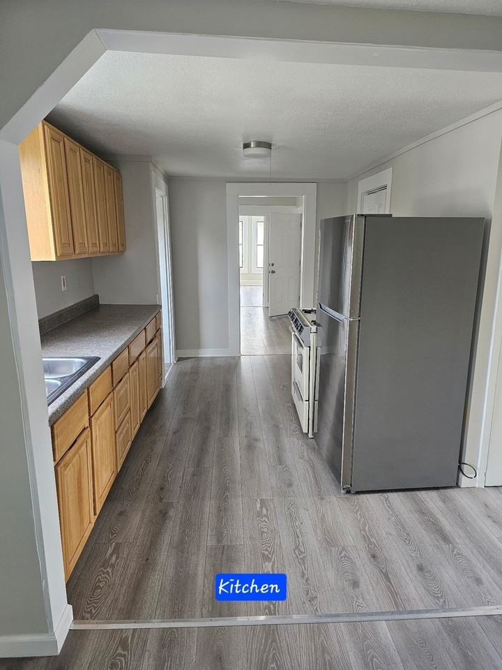 86 Pleasant St #2 - Photo 4 of 13
