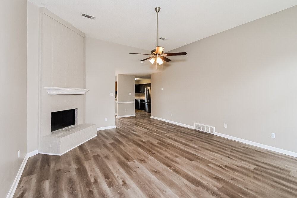 5493 Kindle Creek Dr - Photo 4 of 16