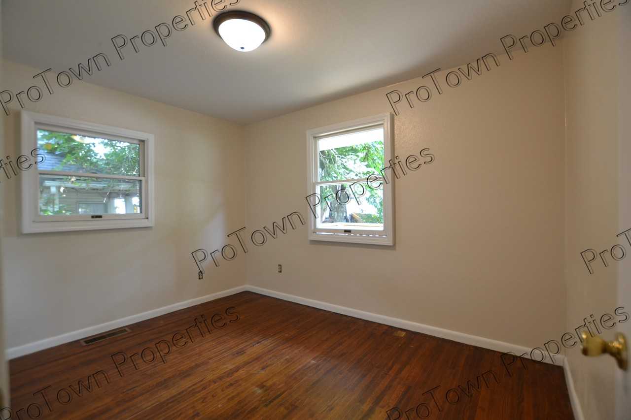 411 Peale Street - Photo 5 of 8
