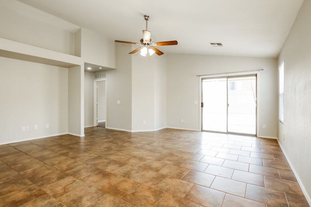 12571 W Fairmount Ave - Photo 3 of 17