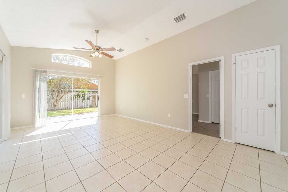 2603 Spring Hill Dr - Photo 5 of 16
