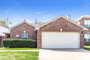 featured image of 4625 Sleepy Ridge Cir