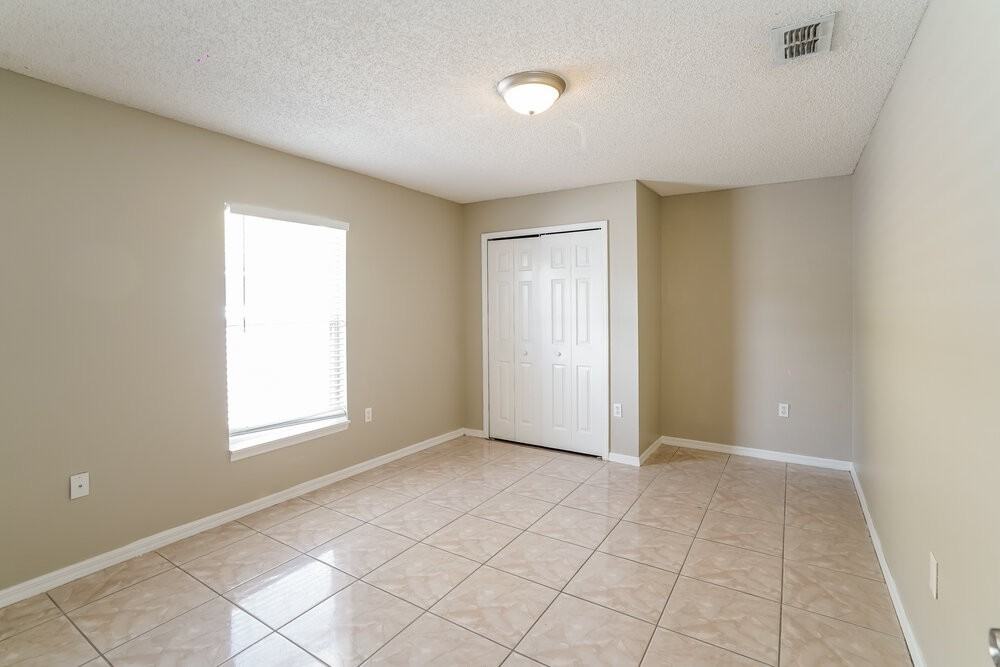 5 Sequoia Way - Photo 3 of 16