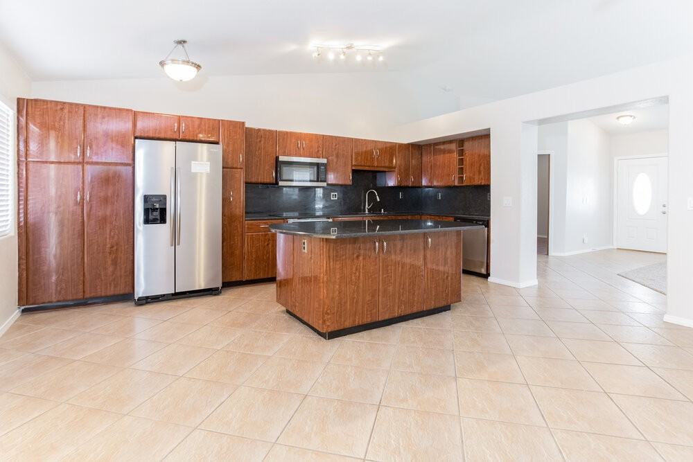 1205 Spring Breeze Cir - Photo 6 of 17