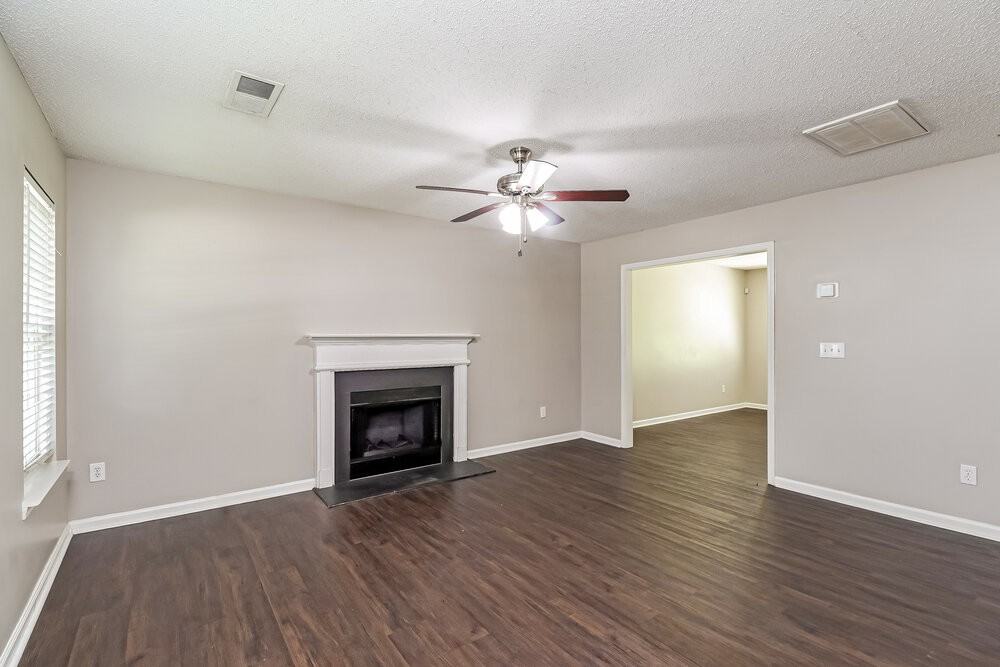 6114 Patric Alan Ct - Photo 5 of 16
