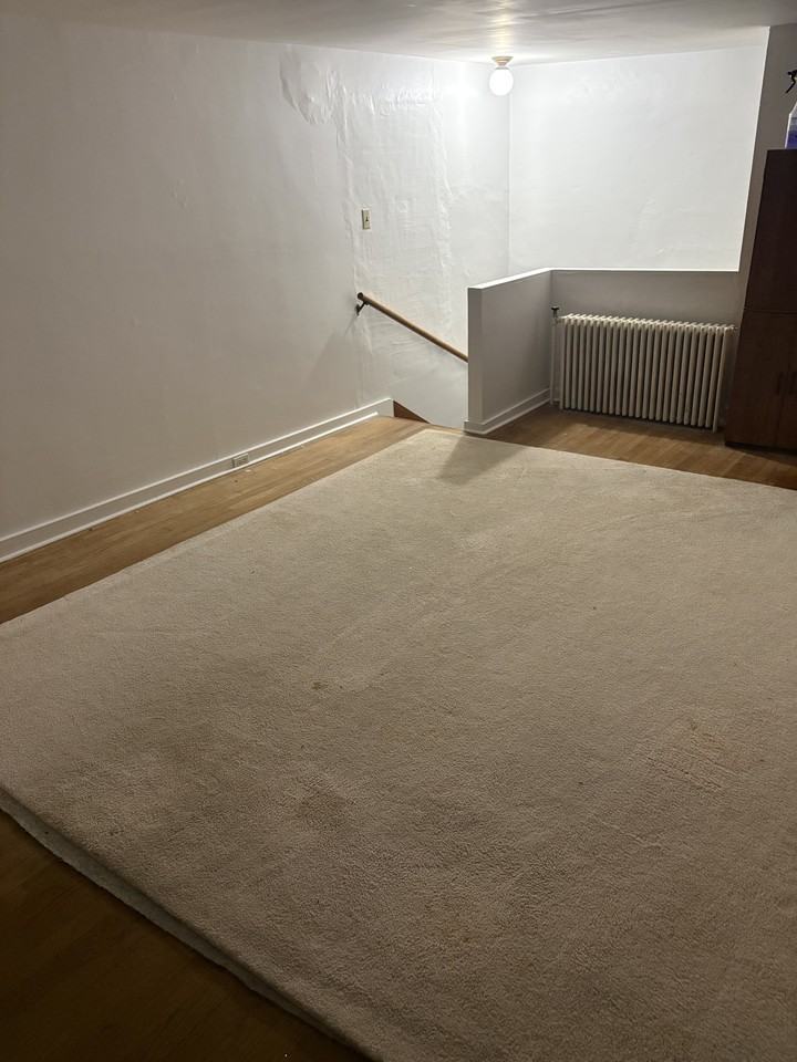 206 N Barbara St #206 - Photo 7 of 11