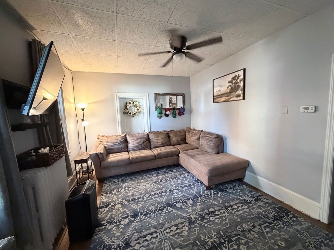 4730 Horseshoe Pike - Photo 4 of 11