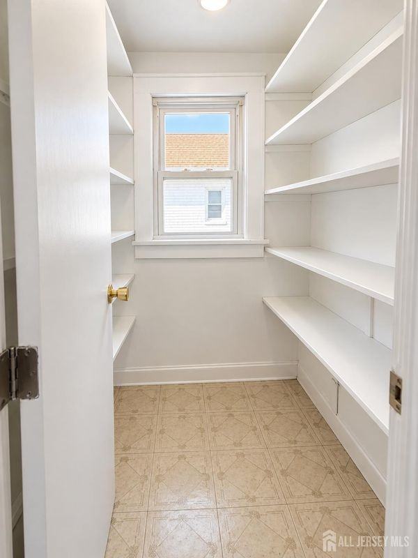23 Union St - Photo 5 of 8