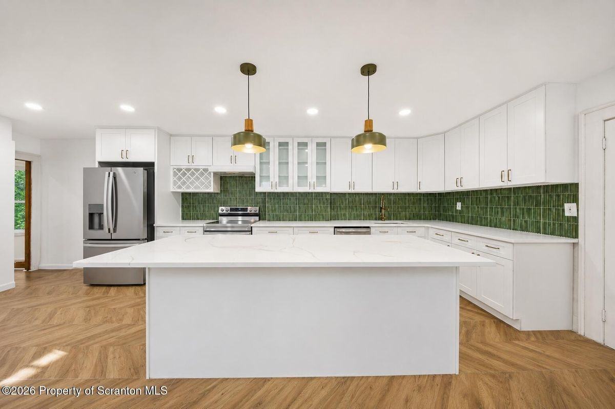 1312 N Washington Ave - Photo 3 of 22