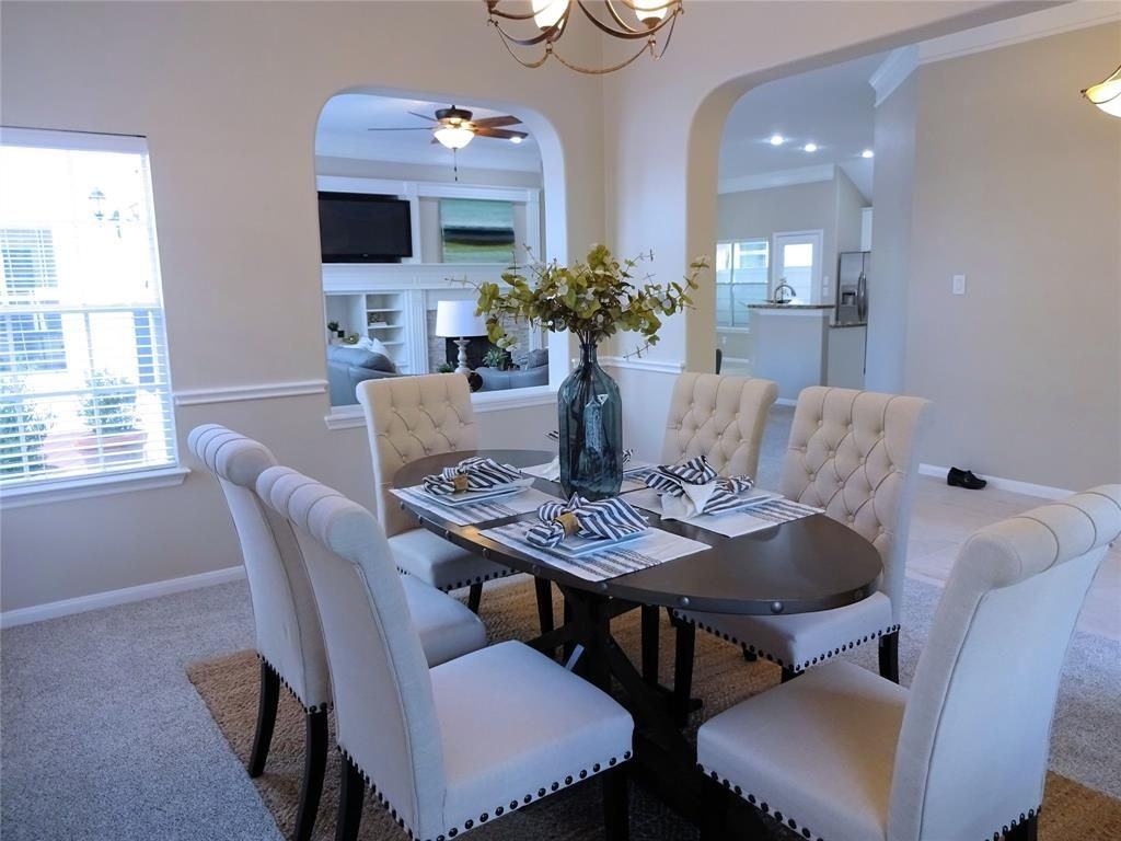 14 Paddock Pines Pl - Photo 3 of 18