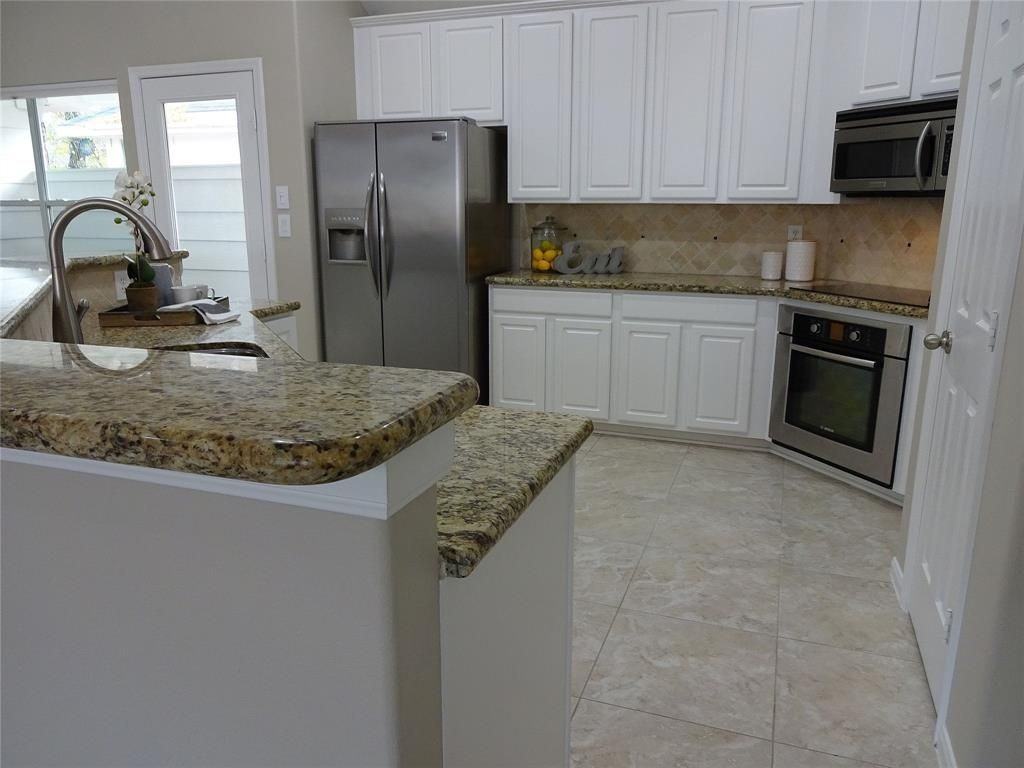 14 Paddock Pines Pl - Photo 7 of 18
