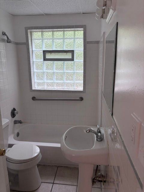 384 N Perry St ##3 - Photo 7 of 7