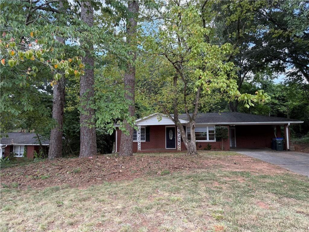 964 Myrtle St - Photo 2 of 13