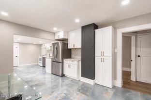 1729 Sanderson Ave - Photo 1 of 1