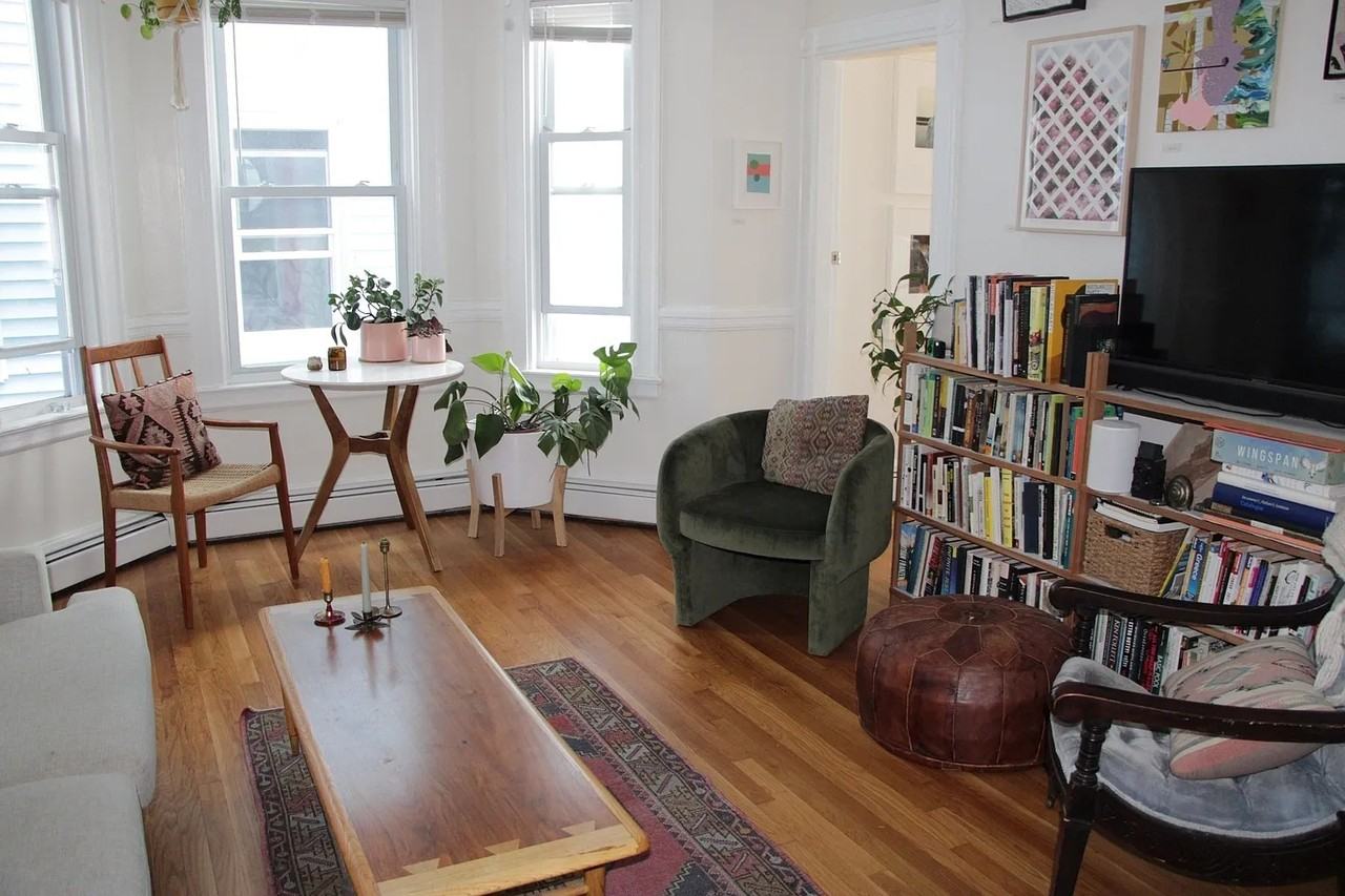 15 Arcola St #2 - Photo 4 of 14