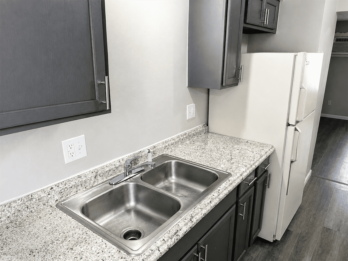 116 N Grimes St #B - Photo 2 of 9