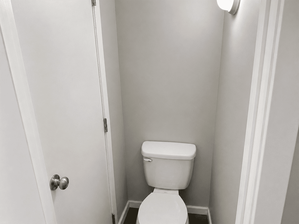 116 N Grimes St #B - Photo 7 of 9