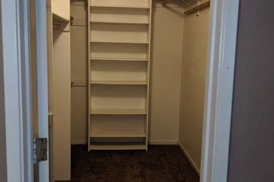 3077 Bodie St #NA - Photo 5 of 18