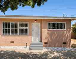 featured image of 1512 W 103rd St #NA