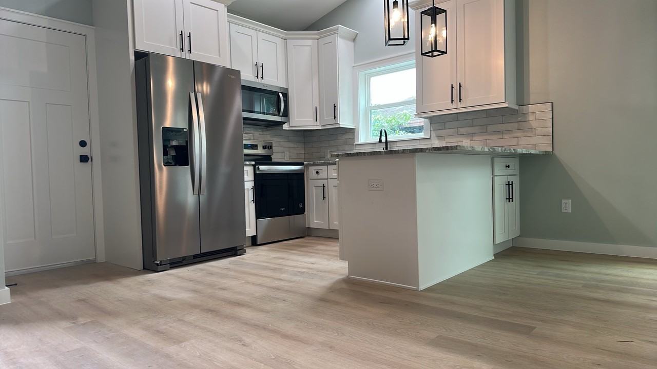 414 Emery St #A - Photo 5 of 18