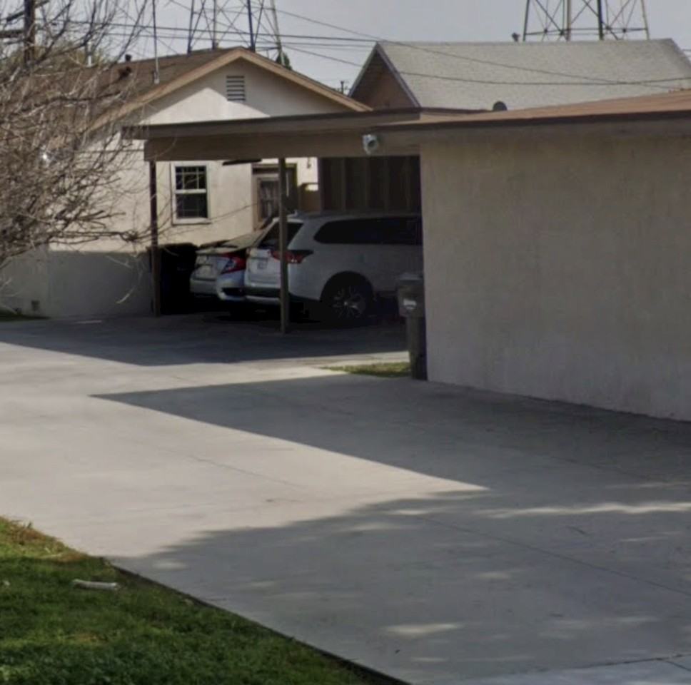 7416 Ira Ave #NA - Photo 4 of 4
