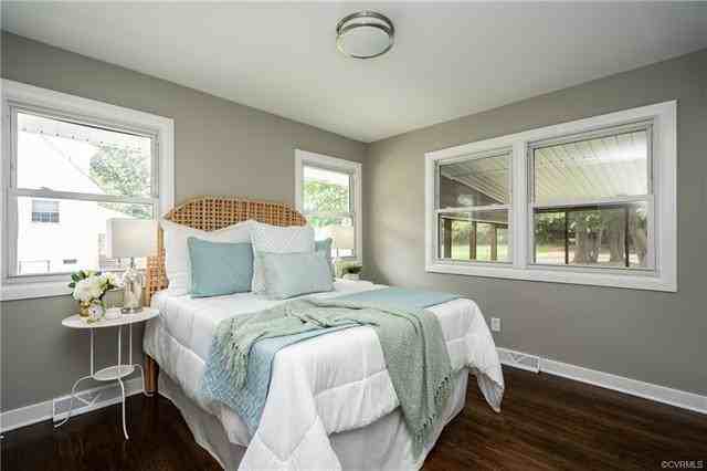 2500 Aldridge Ave #NA - Photo 6 of 10