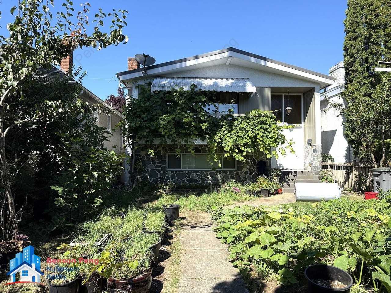 2957 West 41st Avenue - Photo 3 of 17