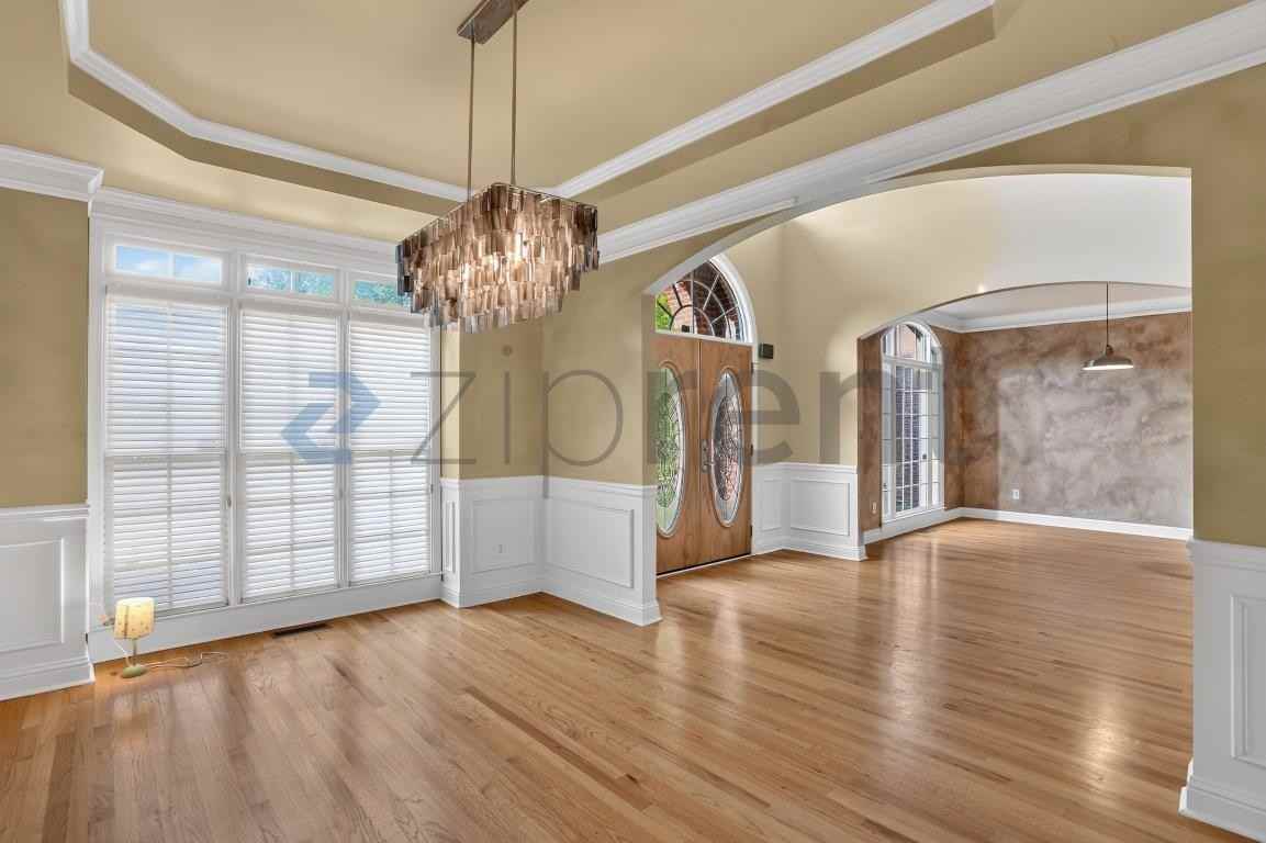 1190 Beacon Hill Xing - Photo 4 of 45