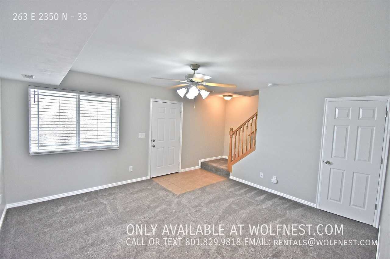 263 E 2350 N #33 - Photo 3 of 32