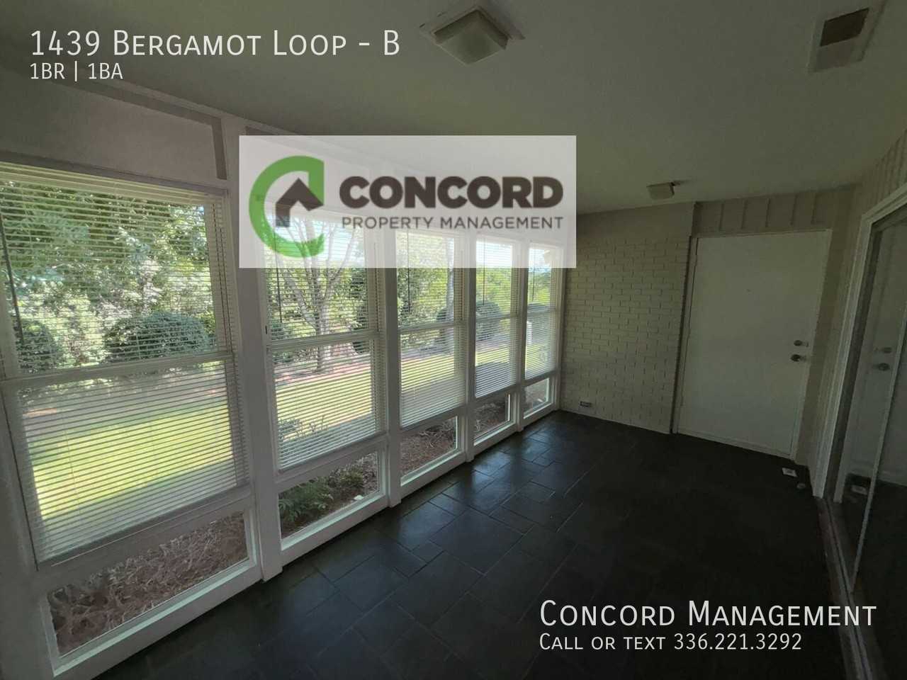 1439 Bergamot Loop #B - Photo 6 of 16