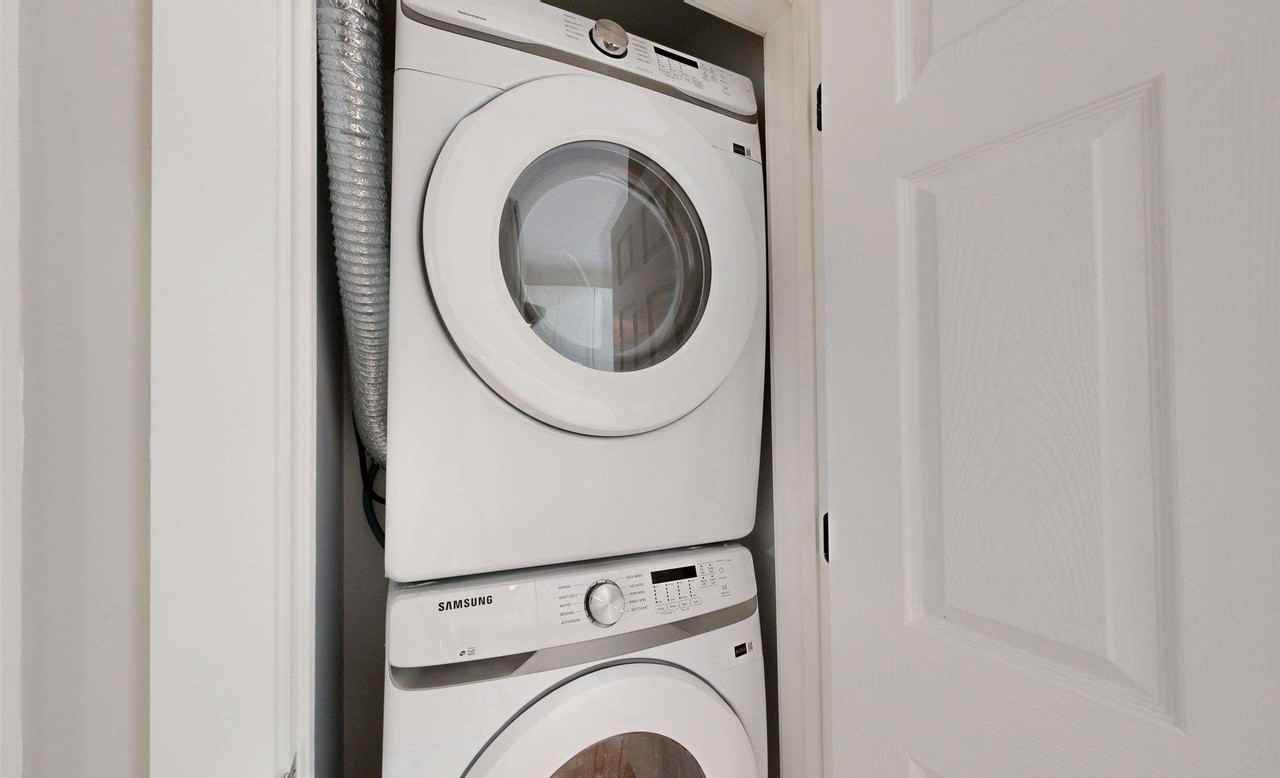 163 Hichborn St #2 - Photo 5 of 26