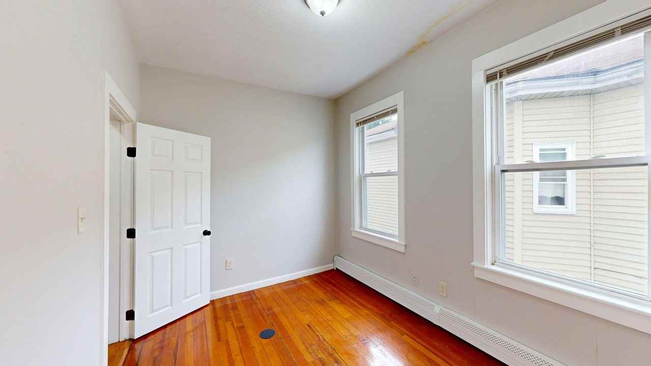 163 Hichborn St #2 - Photo 7 of 26
