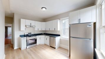 featured image of 165 Hichborn St #3