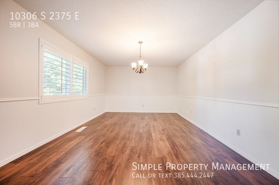 10306 S 2375 E - Photo 7 of 29