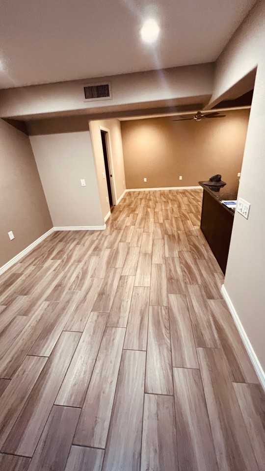 18830 N 134th Ave - Photo 5 of 7