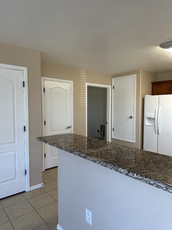6345 Reynolds Dr #D15 - Photo 6 of 32