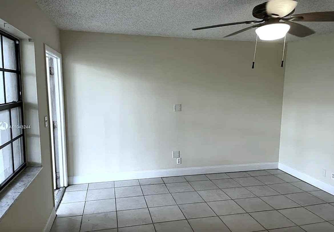 11401 Nw 43rd St - Photo 7 of 10