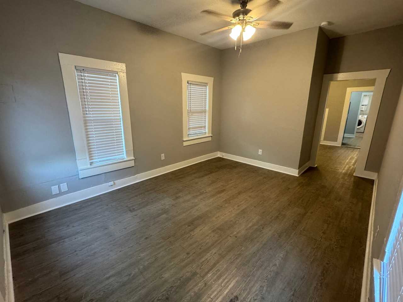 629 Potomac - Photo 2 of 11
