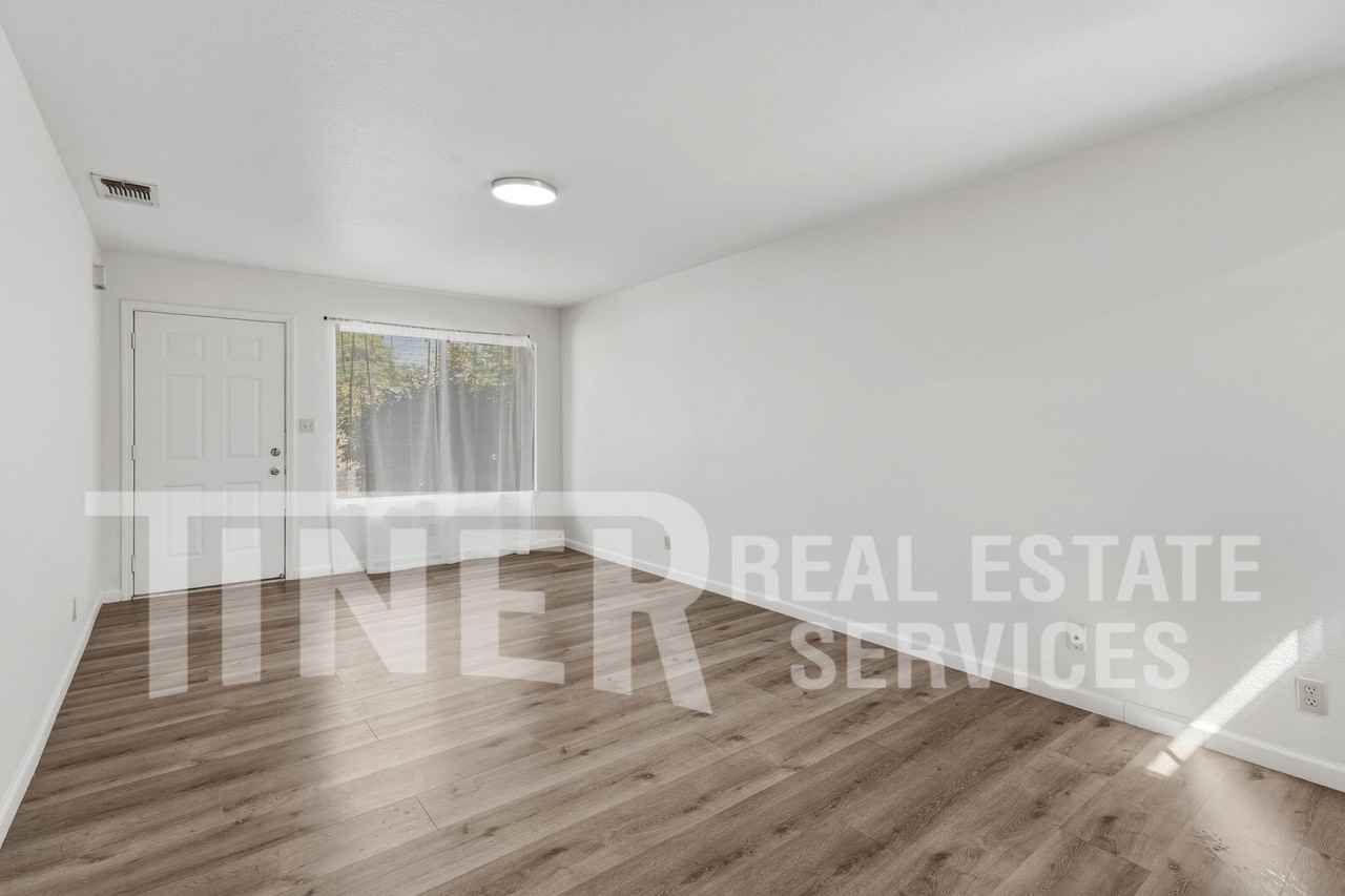 4812 Robert Frost Way - Photo 5 of 18