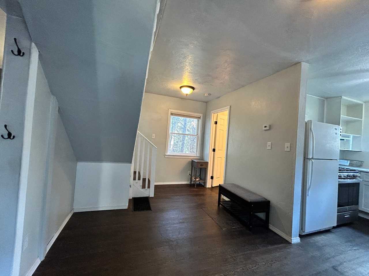 22008 Crest Forest Dr - Photo 2 of 7