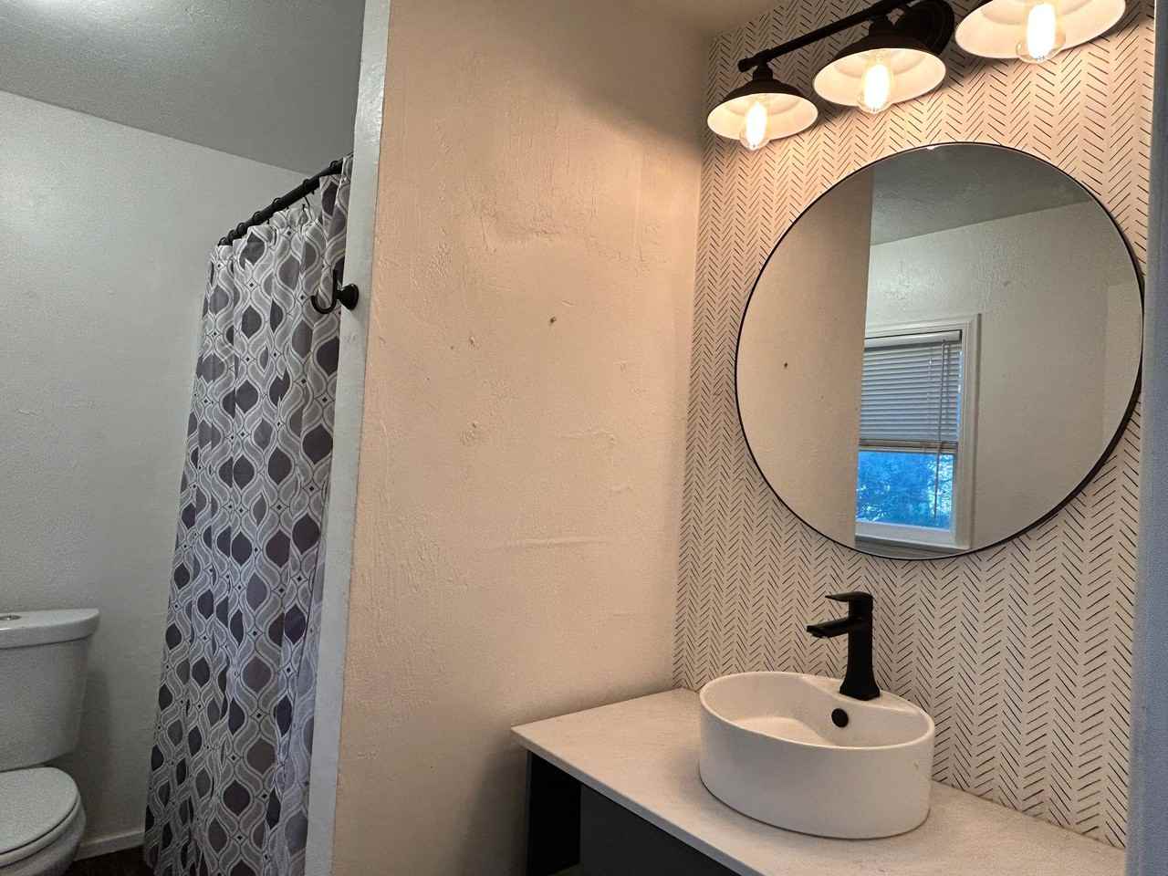 22008 Crest Forest Dr - Photo 3 of 7
