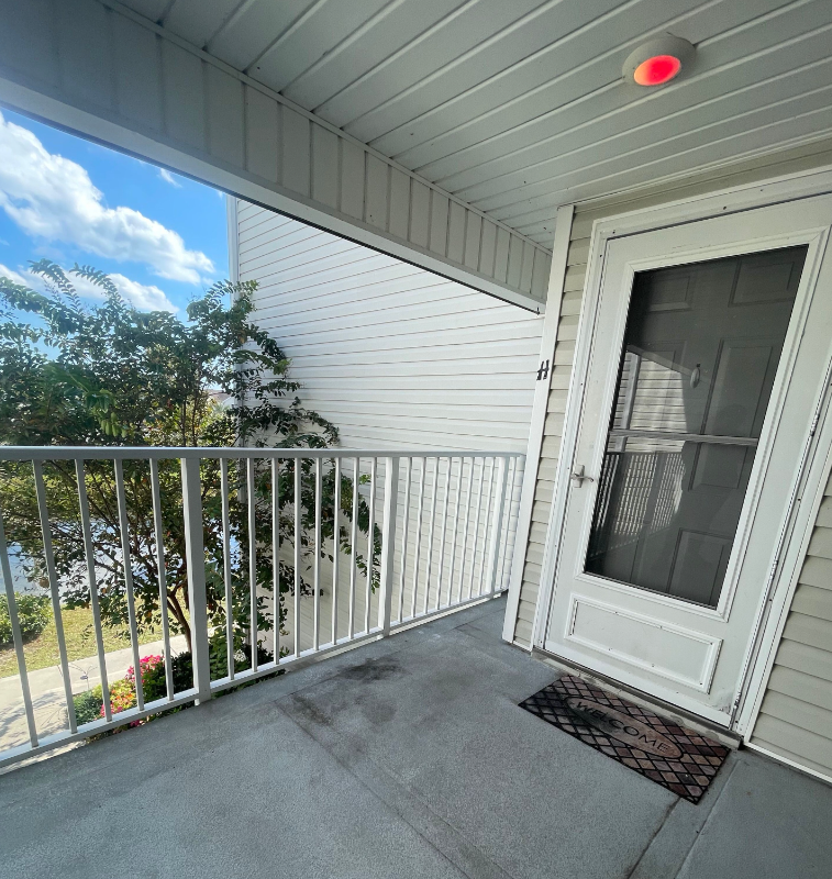 2266 Huntingdon Dr #H - Photo 6 of 33
