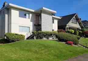featured image of 2111 Colby Ave #3