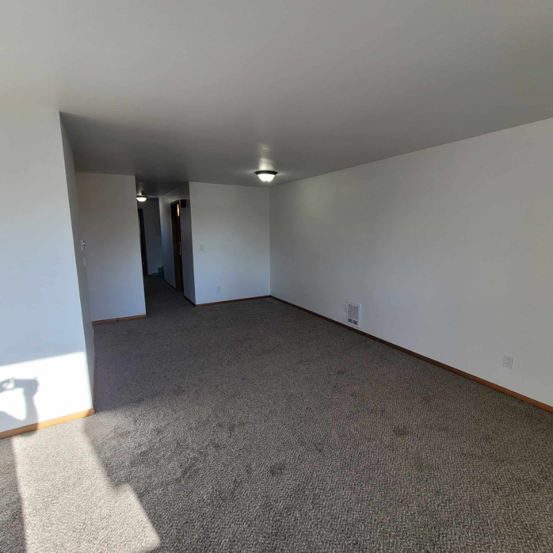2111 Colby Ave #3 - Photo 7 of 14