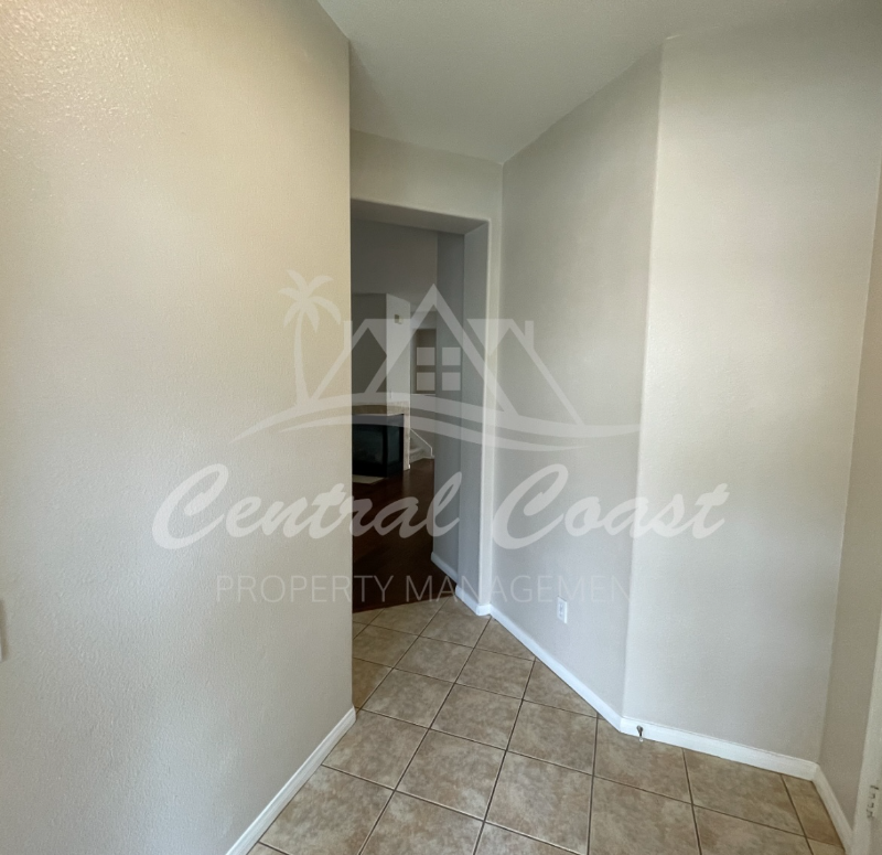 2235 Nightshade Ln - Photo 2 of 20