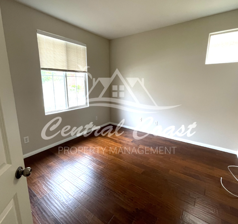 2235 Nightshade Ln - Photo 5 of 20