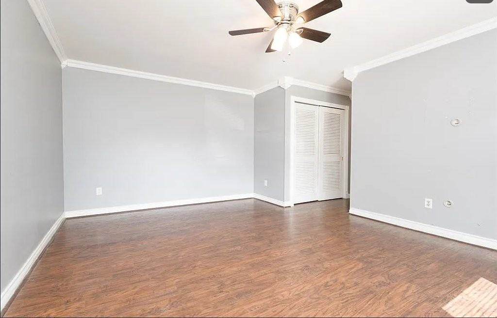 2705 Redford Dr - Photo 3 of 17