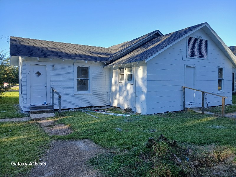 3 Louisiana Ave - Photo 2 of 23