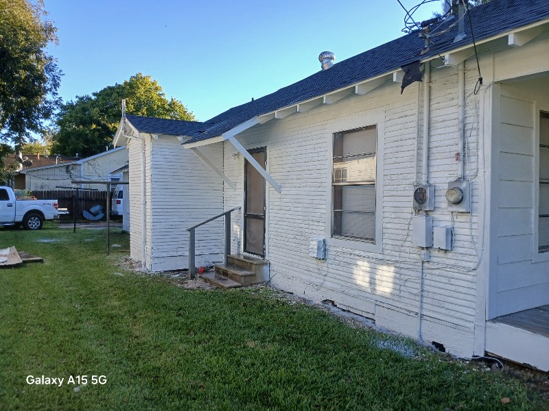 3 Louisiana Ave - Photo 3 of 23