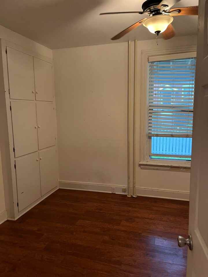 30 N Broad St - Photo 6 of 9